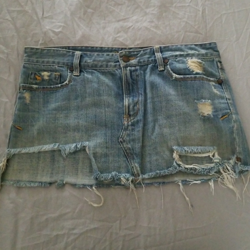 Adorable mini skirt